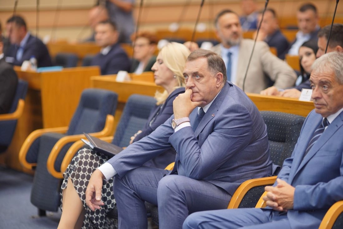 Nagoviješteno da Dodik ne može biti predsjednik SNSD-a